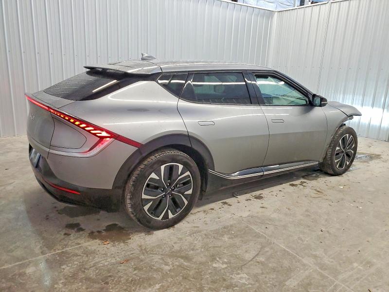 صورة رقم 3 من المزاد - 2023 KIA EV6 LIGHT مع VIN KNDC34LA4P5127802