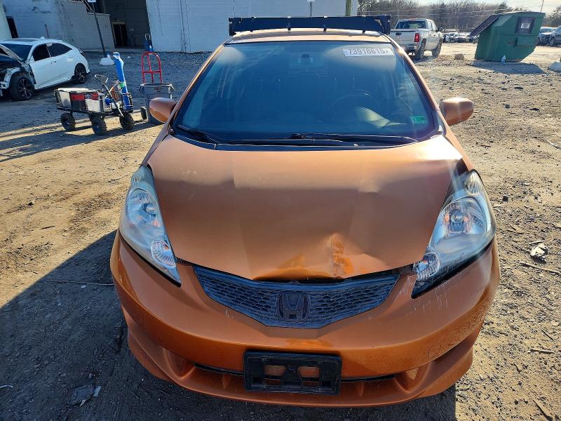 Photo 5 from auction – 2011 HONDA FIT with VIN JHMGE8H69BS005808