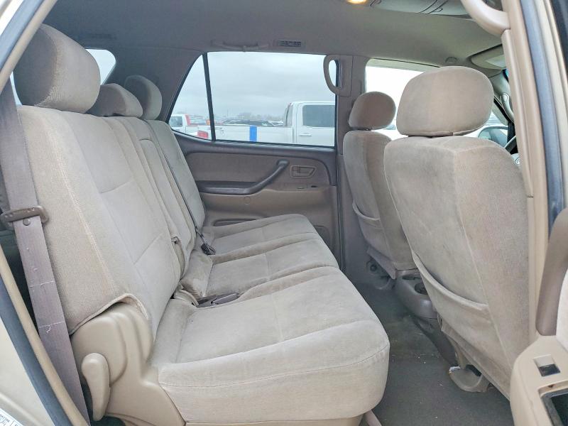 Photo 11 from auction – 2004 TOYOTA SEQUOIA LI with VIN 5TDBT44A04S232644