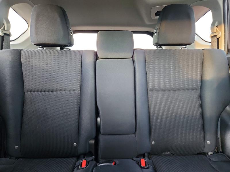 Photo 10 from auction – 2016 TOYOTA RAV4 LE with VIN 2T3BFREV7GW479846
