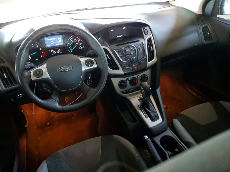 Фото 8 с аукциона – 2014 FORD FOCUS SE с VIN 1FADP3K22EL281887