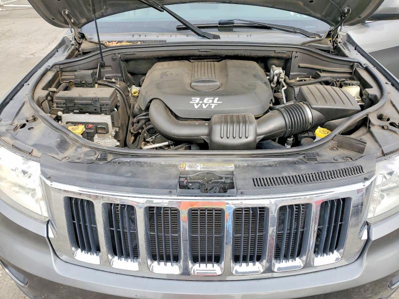 Photo 12 from auction – 2013 JEEP GRAND CHER with VIN 1C4RJFAGXDC502876