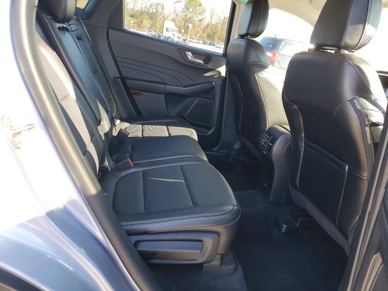 Photo 11 from auction – 2022 FORD ESCAPE with VIN 1FMCU9H64NUB05070