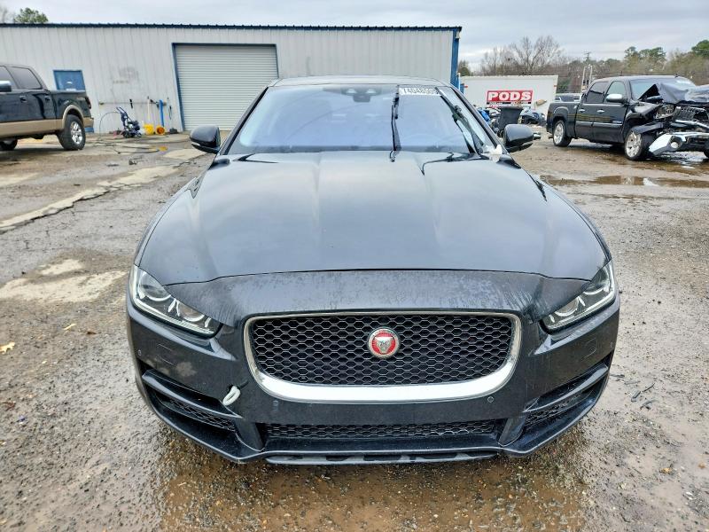 Photo 5 from auction – 2017 JAGUAR XE with VIN SAJAD4BG8HA958692