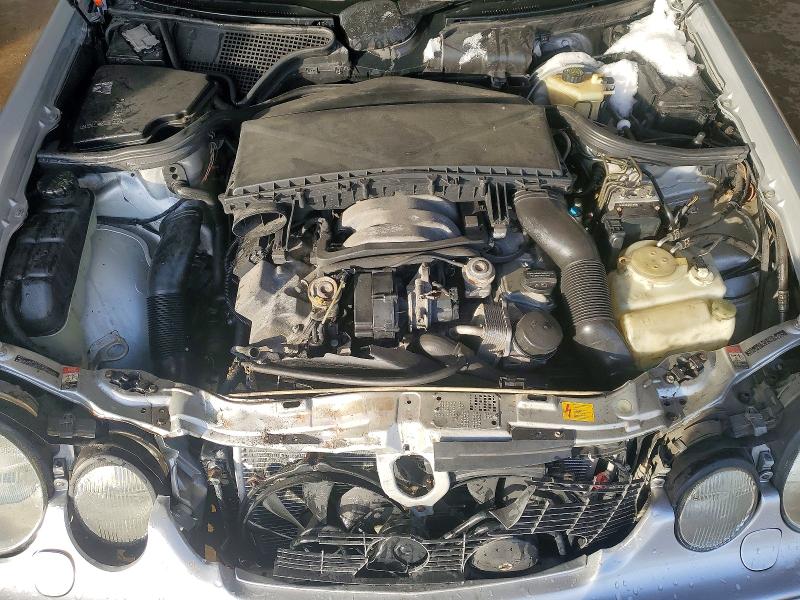 Photo 11 from auction – 2001 MERCEDES-BENZ E with VIN WDBJF74J01B279078