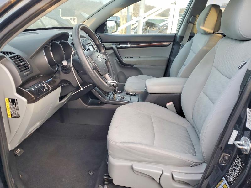Photo 7 from auction – 2011 KIA SORENTO BA with VIN 5XYKT4A22BG117034