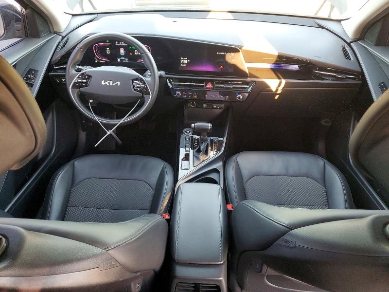 Photo 8 from auction – 2023 KIA NIRO EX with VIN KNDCR3LE4P5109005