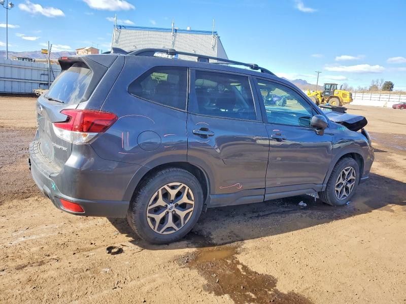Photo 3 from auction – 2020 SUBARU FORESTER P with VIN JF2SKAJC4LH500154