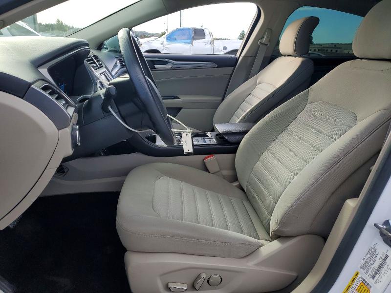 Photo 7 from auction – 2017 FORD FUSION with VIN 3FA6P0H76HR187270