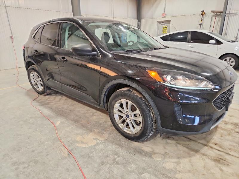 Photo 4 from auction – 2022 FORD ESCAPE with VIN 1FMCU9G68NUA23490