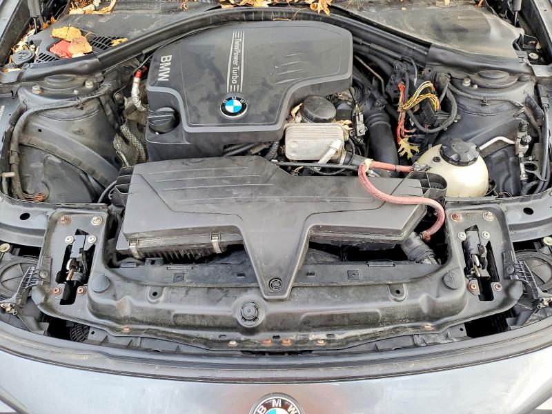 Photo 12 from auction – 2014 BMW 328 XIGT with VIN WBA3X5C50ED242989