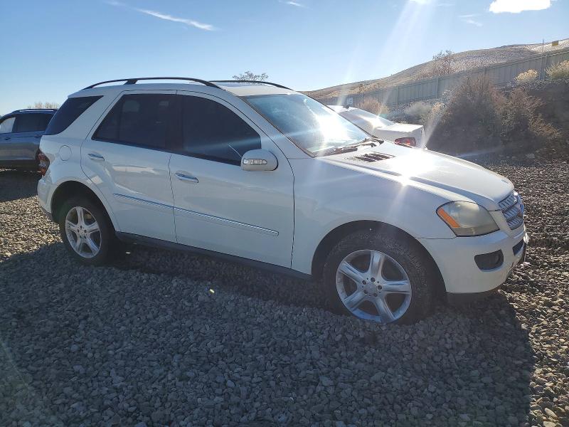 Photo 4 from auction – 2008 MERCEDES-BENZ ML 350 with VIN 4JGBB86E38A387567