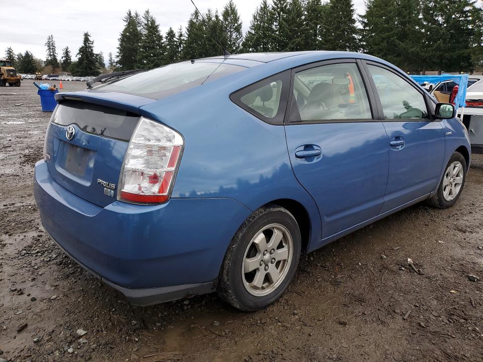 Photo 3 from auction – 2006 TOYOTA PRIUS with VIN JTDKB20U767061606