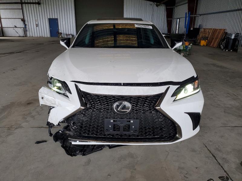 Photo 5 from auction – 2025 LEXUS ES with VIN 58ADA1C11SU077050