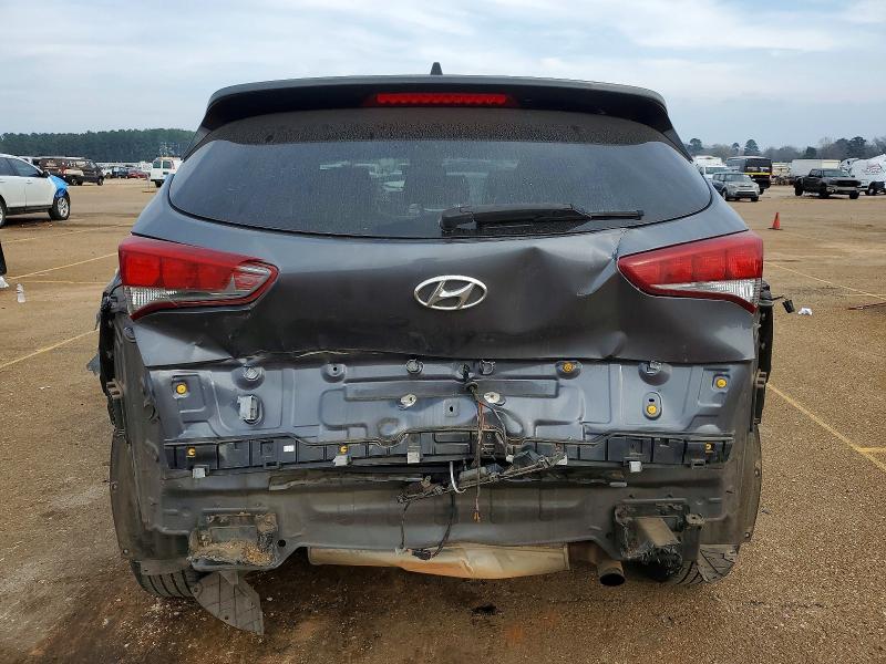 Photo 6 from auction – 2018 HYUNDAI TUCSON with VIN KM8J33A44JU666606