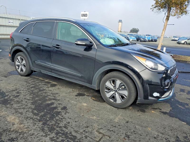 Photo 4 from auction – 2019 KIA NIRO with VIN KNDCD3LD0K5317610