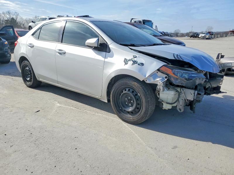 Photo 4 from auction – 2019 TOYOTA COROLLA with VIN 2T1BURHE8KC174831