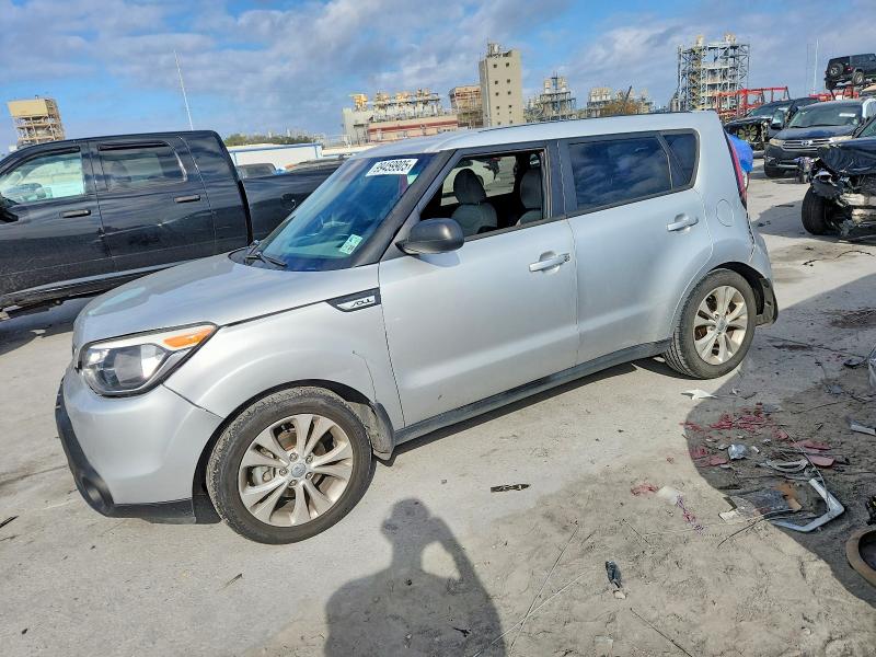 KIA SOUL 2015 with VIN KNDJP3A50F7750915 - Photo from auction