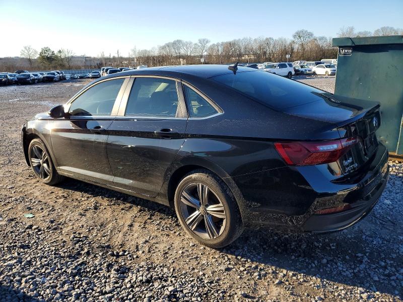 Photo 2 from auction – 2024 VOLKSWAGEN JETTA with VIN 3VW7M7BU7RM008955