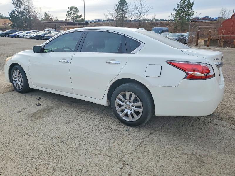 Photo 2 from auction – 2015 NISSAN ALTIMA 2.5 with VIN 1N4AL3AP4FC441071