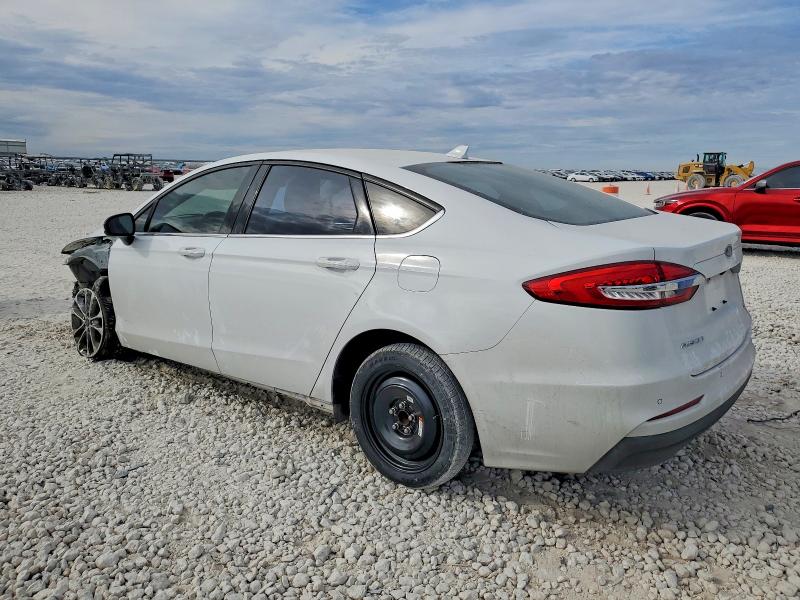 Photo 2 from auction – 2019 FORD FUSION with VIN 3FA6P0H73KR210057