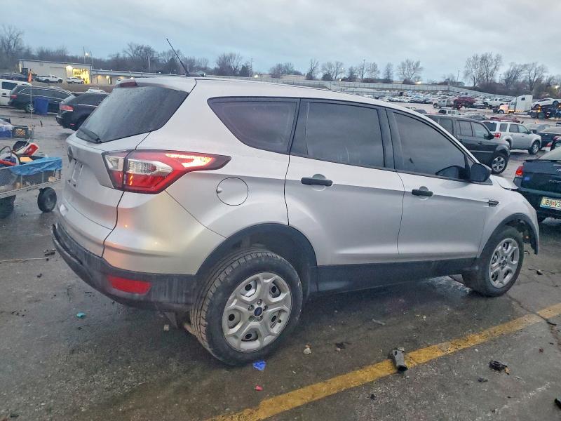Photo 3 from auction – 2017 FORD ESCAPE S with VIN 1FMCU0F79HUB43275