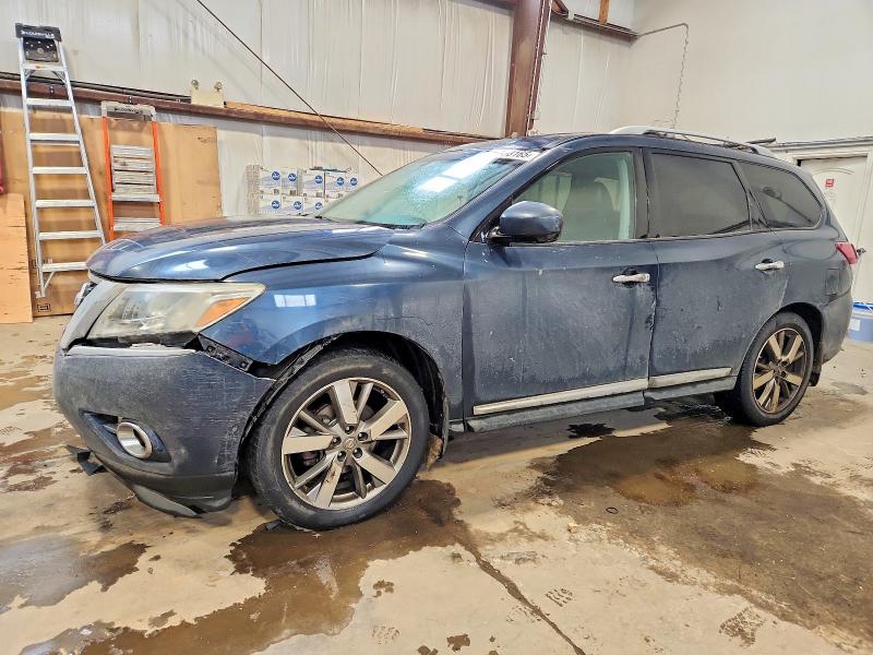 NISSAN PATHFINDER 2014 with VIN 5N1AR2MMXEC609214 - Photo from auction
