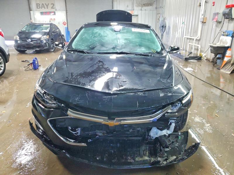 Photo 5 from auction – 2022 CHEVROLET MALIBU with VIN 1G1ZD5ST2NF196052