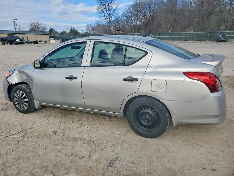 Zdjęcie 2 z aukcji – 2016 NISSAN VERSA S z VIN 3N1CN7AP6GL892810