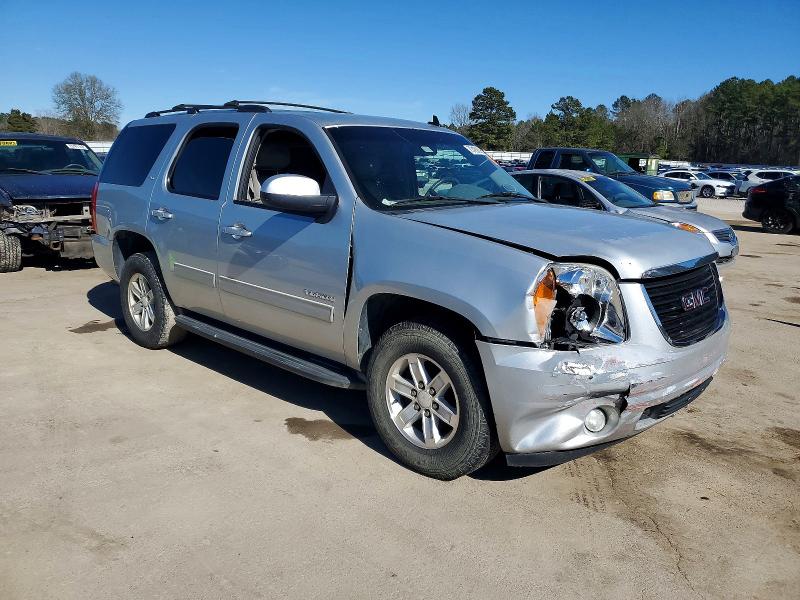 Photo 4 from auction – 2012 GMC YUKON with VIN 1GKS1CE02CR111315