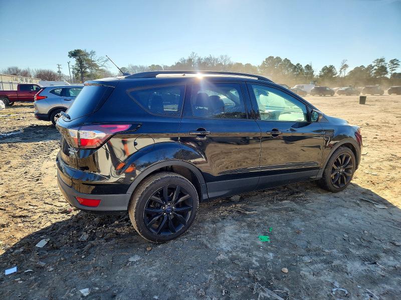 Photo 3 from auction – 2017 FORD ESCAPE TIT with VIN 1FMCU0JD9HUC57337