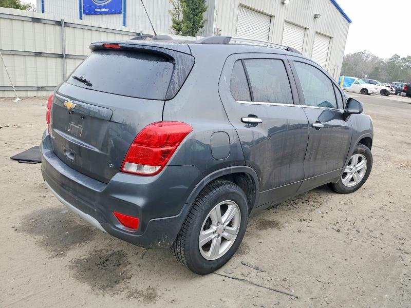 Photo 3 from auction – 2018 CHEVROLET TRAX 1LT with VIN KL7CJPSB9JB673695