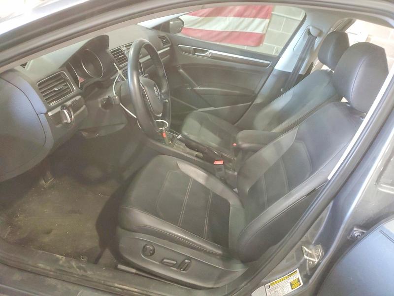 Photo 7 from auction – 2016 VOLKSWAGEN PASSAT SE with VIN 1VWBT7A32GC028633