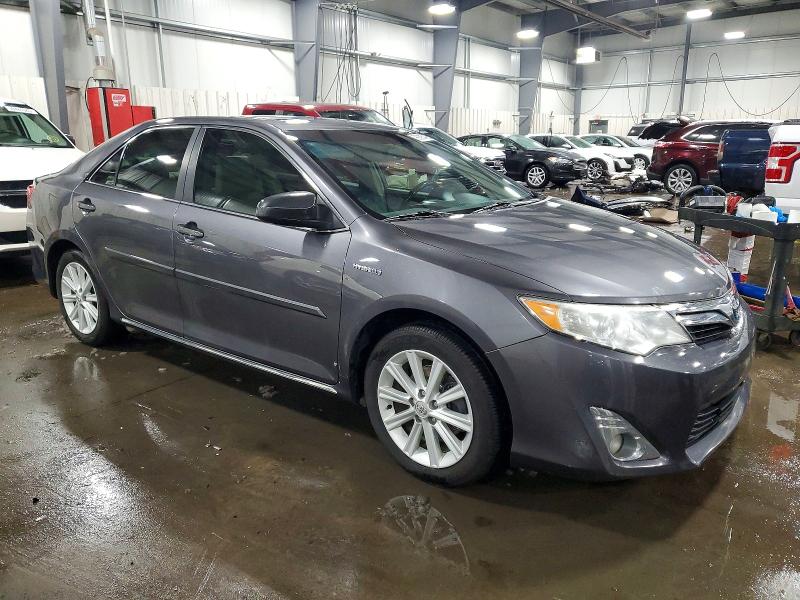 Photo 4 from auction – 2014 TOYOTA CAMRY HYBR with VIN 4T1BD1FK7EU114231