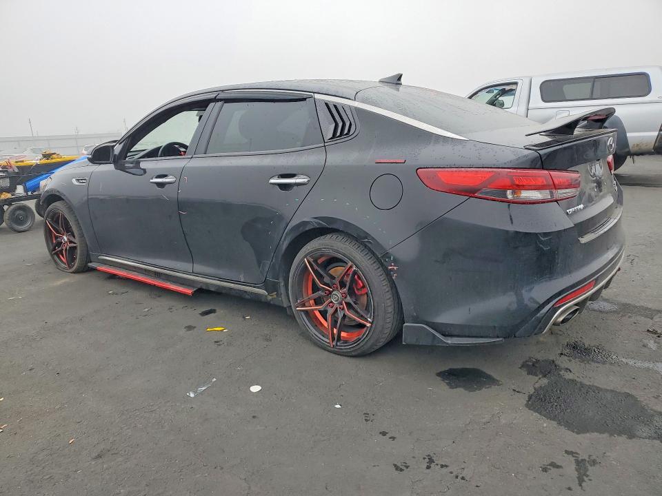 Photo 2 from auction – 2016 KIA OPTIMA with VIN 5XXGV4L22GG119679