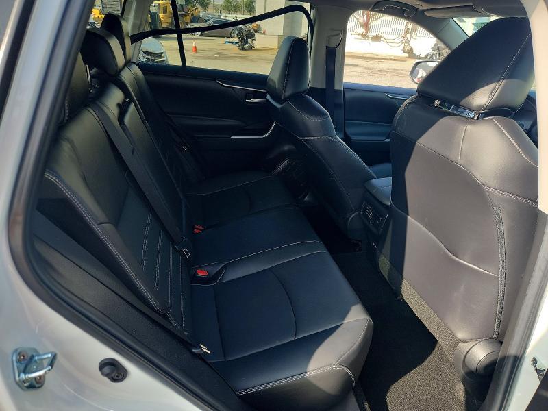 Photo 10 from auction – 2023 TOYOTA RAV4 XLE P with VIN 2T3C1RFV2PW262061