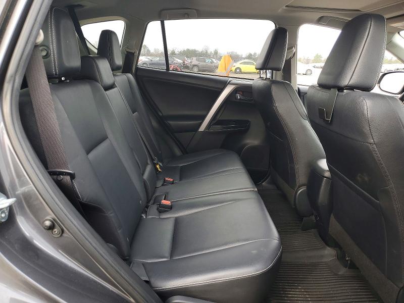 Photo 11 from auction – 2016 TOYOTA RAV4 LIMIT with VIN JTMDFREV2GD186037