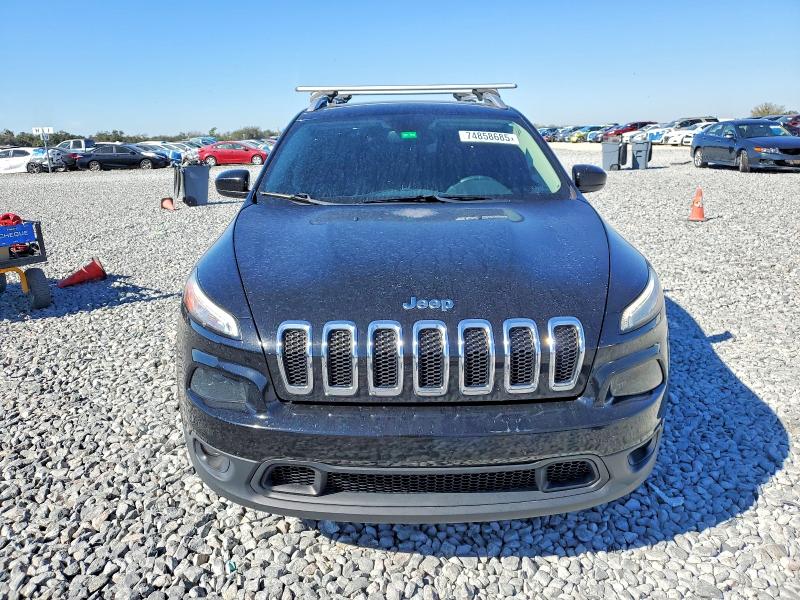 Photo 5 from auction – 2017 JEEP CHEROKEE L with VIN 1C4PJLCBXHW607008