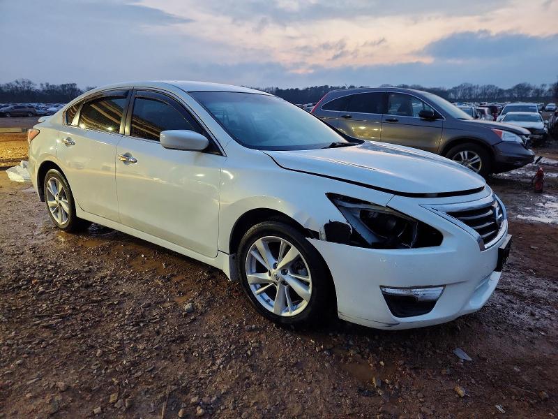 Photo 4 from auction – 2014 NISSAN ALTIMA 2.5 with VIN 1N4AL3AP8EN237182