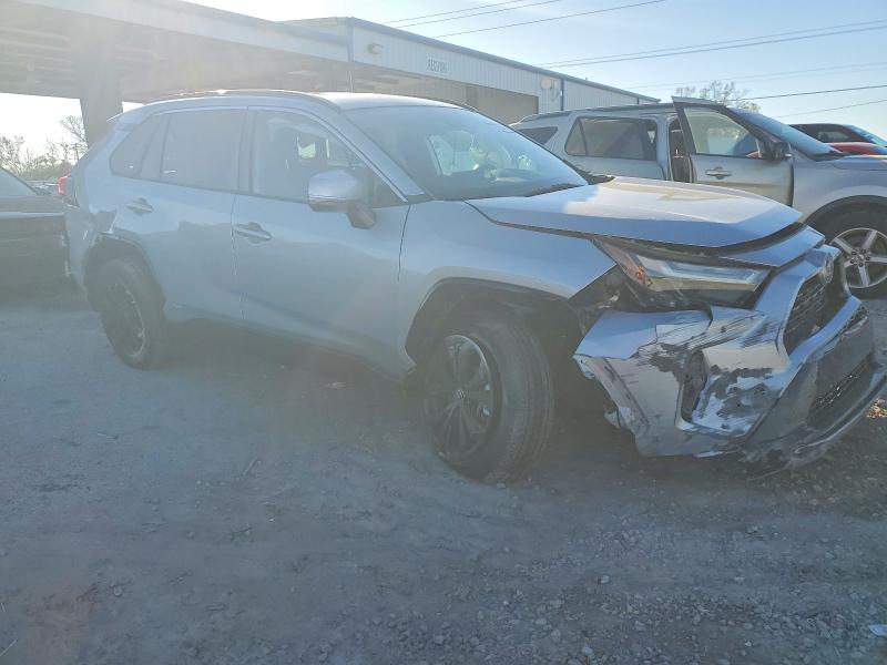 Photo 4 from auction – 2022 TOYOTA RAV4 SE with VIN 2T3T6RFV6NW036281