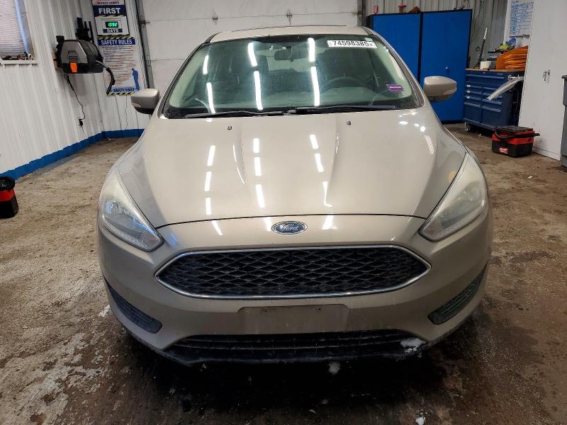Photo 5 from auction – 2015 FORD FOCUS SE with VIN 1FADP3K23FL201532