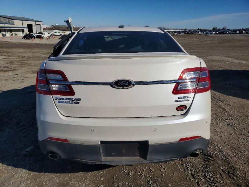 Photo 6 from auction – 2015 FORD TAURUS with VIN 1FAHP2E85FG195799