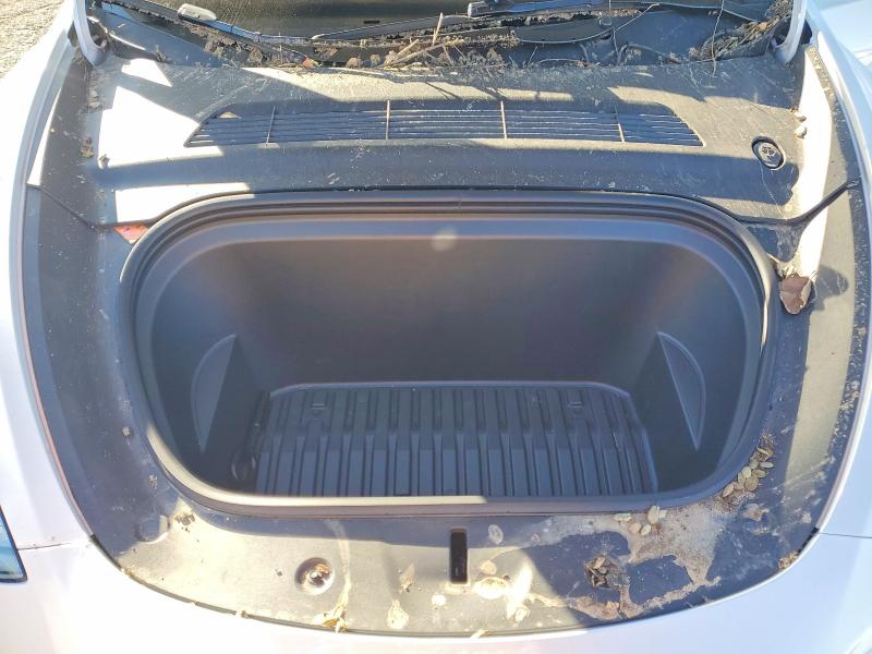 صورة رقم 12 من المزاد - 2025 TESLA MODEL Y مع VIN 7SAYGDED0SF272976