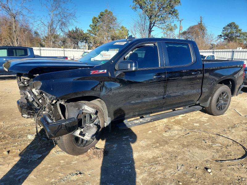 CHEVROLET SILVERADO 2024 with VIN 2GCUDEED7R1262761 - Photo from auction
