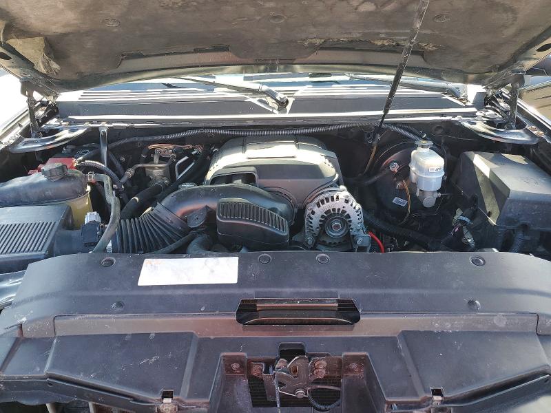 Photo 12 from auction – 2012 CHEVROLET SUBURBAN K with VIN 1GNSKKE75CR283913
