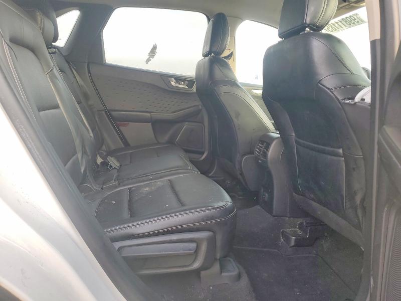 Photo 11 from auction – 2020 FORD ESCAPE with VIN 1FMCU9H62LUA51183
