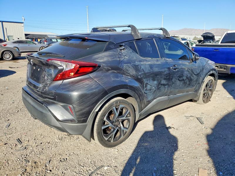 Photo 3 from auction – 2018 TOYOTA C-HR with VIN NMTKHMBX1JR033055