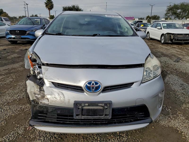 Photo 5 from auction – 2015 TOYOTA PRIUS with VIN JTDKN3DU5F0428583