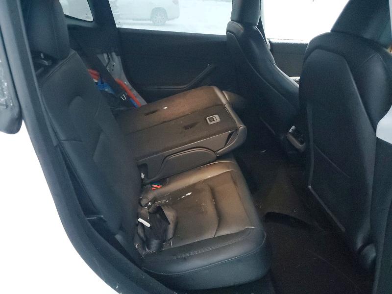 Photo 10 from auction – 2023 TESLA MODEL Y with VIN 7SAYGDEE7PA083772