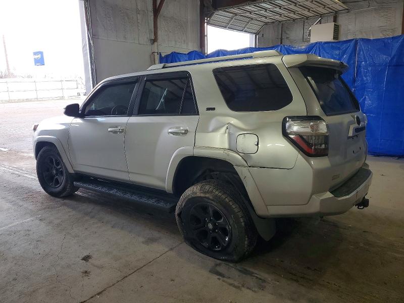 Photo 2 from auction – 2015 TOYOTA 4RUNNER SR with VIN JTEBU5JR0F5264687
